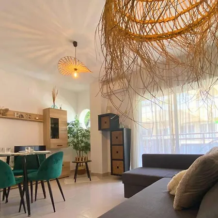 Apartman La Magica Noche' - Locos Torrevieja